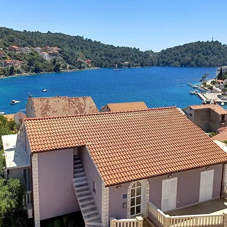 Apartment Bertie's - Two Bedroom With Terrace And Sea View A1